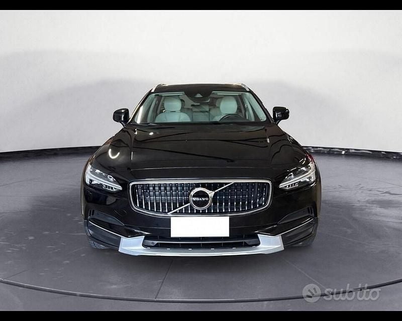 Usata Volvo V90 CC Pro 190 CV (139 kW) 2021 Other Station wagon