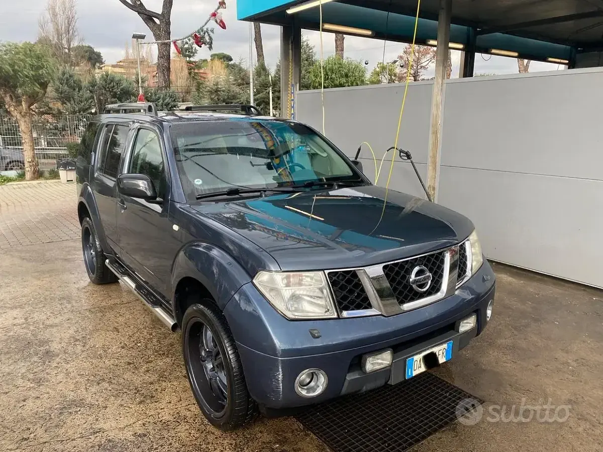 Usata Nissan Pathfinder 174 CV (127 kW) 2006 Bluazzurro SUV