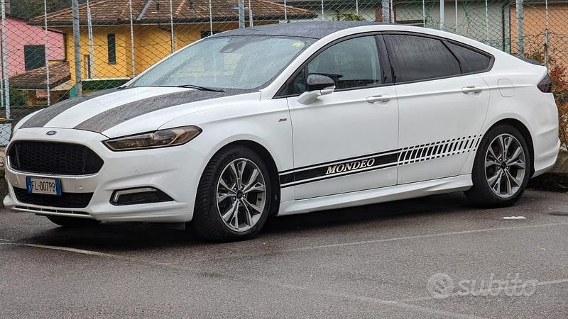 Usata Ford Mondeo ST 150 CV (110 kW) 2017 Bianco Berlina