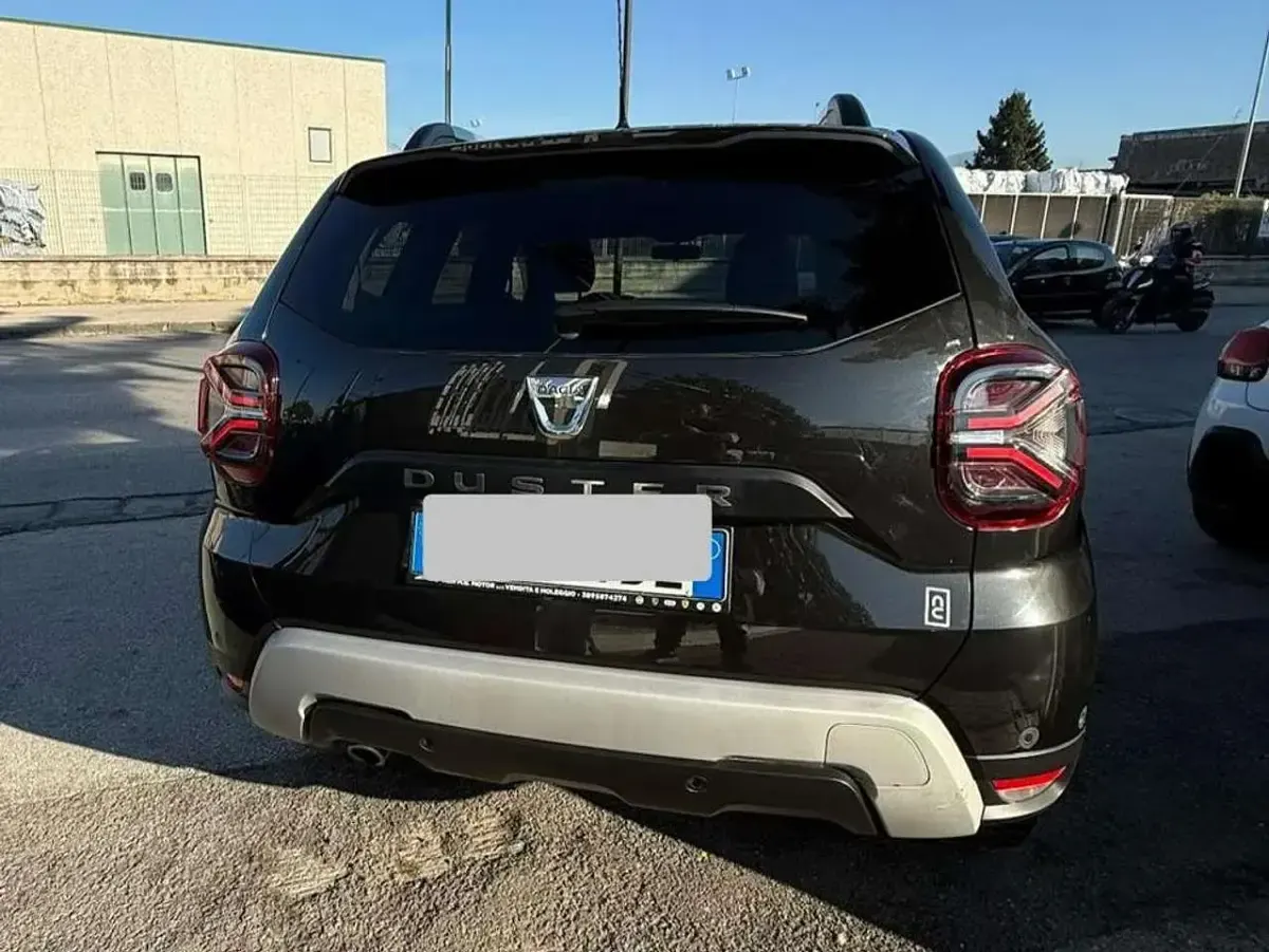 Usata Dacia Duster Prestige 116 CV (85 kW) 2021 Nero metallizato SUV