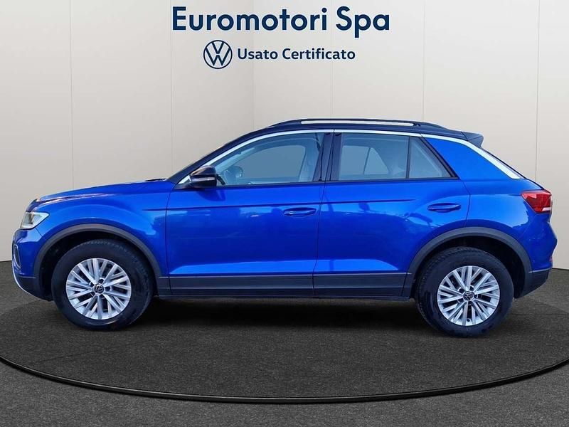 Usata VW T-Roc Life 150 CV (110 kW) 2023 Blu/azzurro SUV