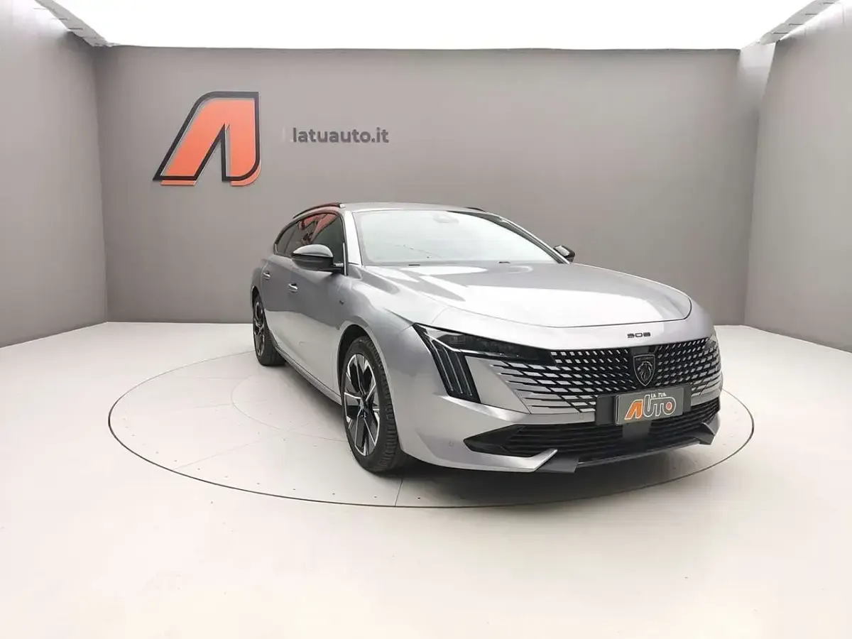 Usata Peugeot 508 GT 131 CV (96 kW) 2024 Grigio artense Station wagon