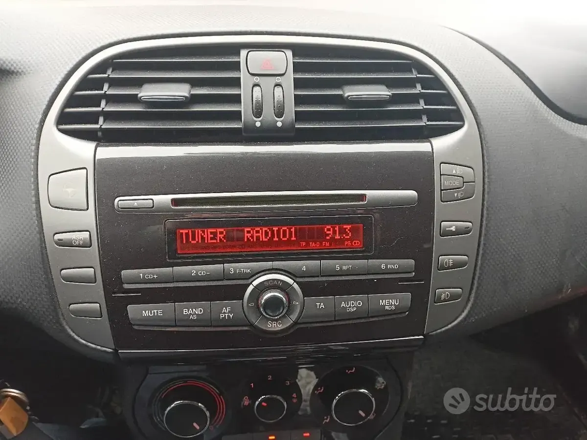 Usata Fiat Bravo 120 CV (88 kW) 2009 Blu Utilitaria