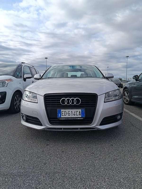 Usata Audi A3 Attraction 102 CV (75 kW) 2010 Utilitaria