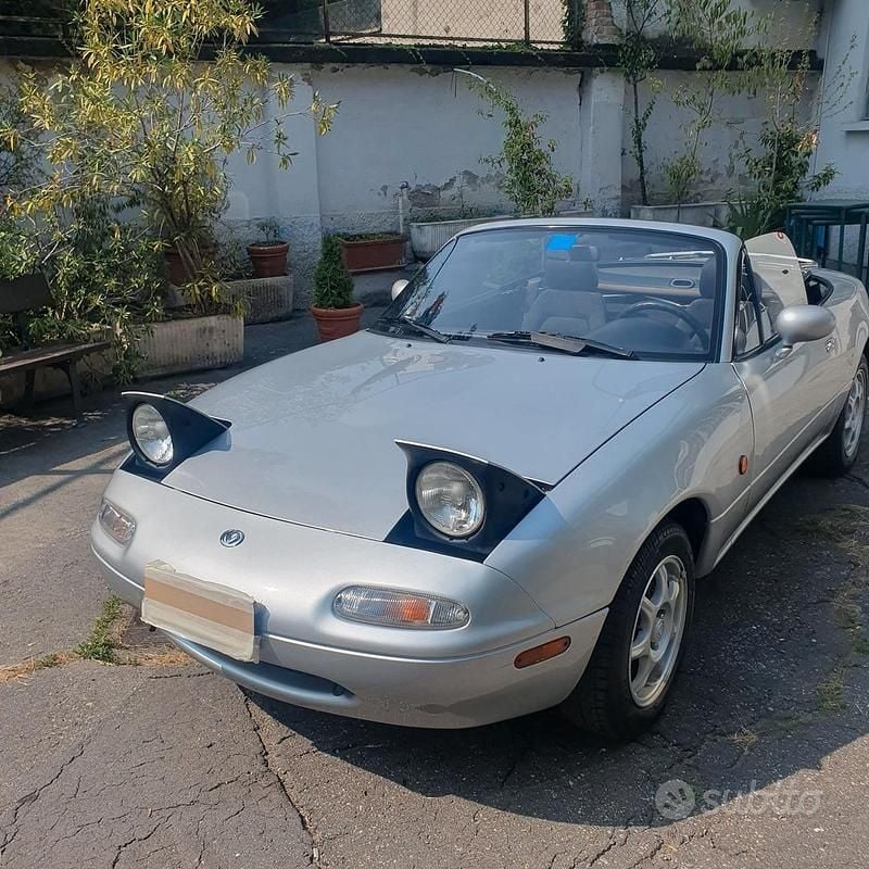 Usata Mazda MX5 90 CV (66 kW) 1995 Cabrio
