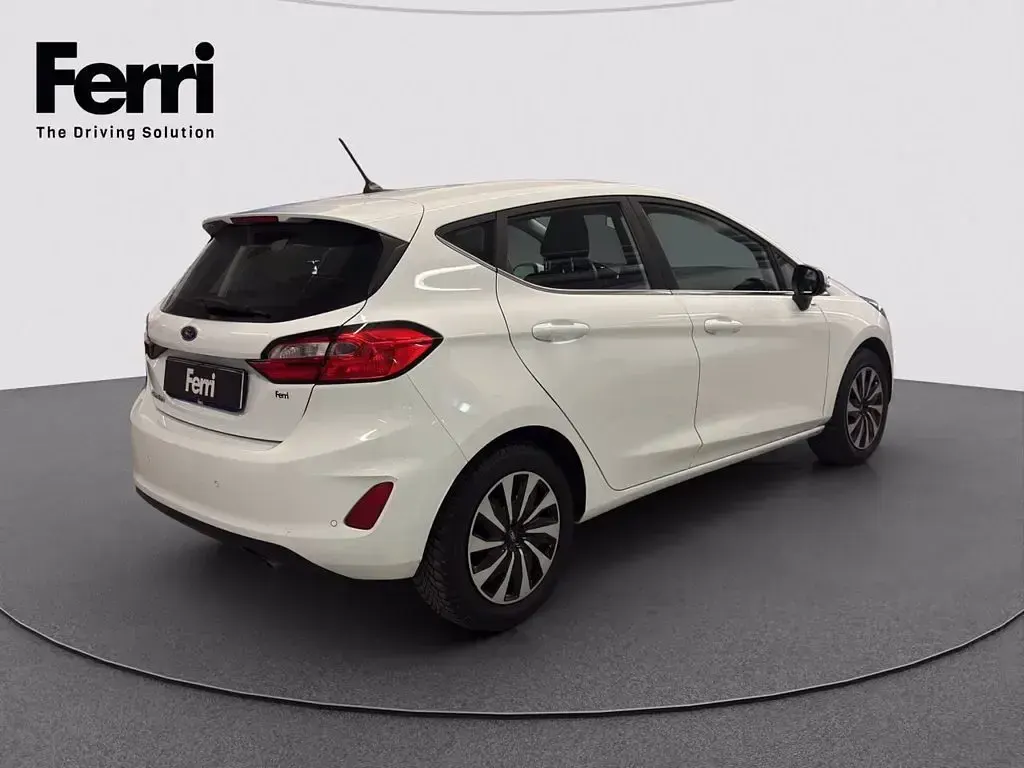Usata Ford Fiesta Titanium 75 CV (55 kW) 2023 Bianco frozen Utilitaria