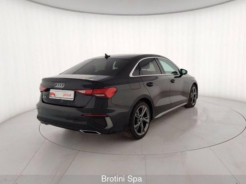 Usata Audi A3 S-Line 116 CV (85 kW) 2024 Nero metallizzato Berlina