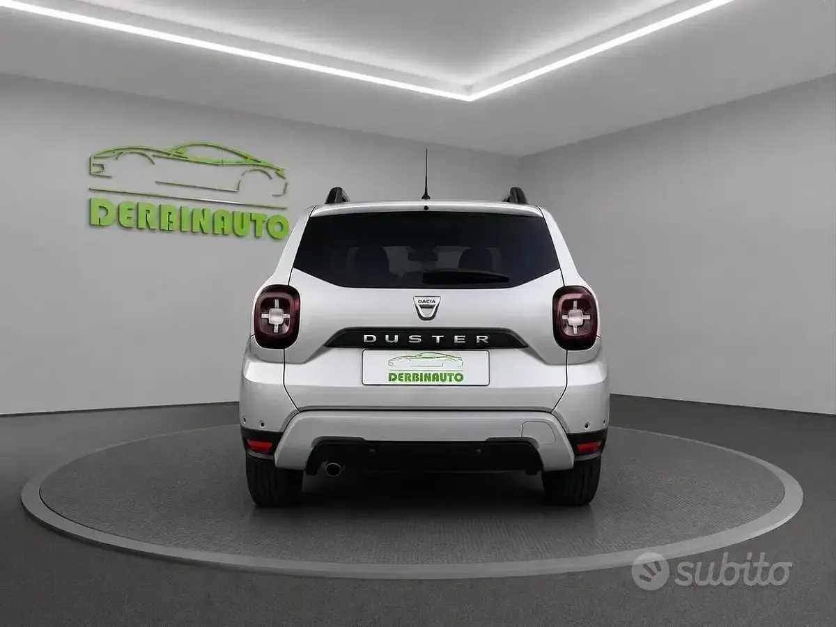 Usata Dacia Duster Prestige 116 CV (85 kW) 2021 Grigio SUV