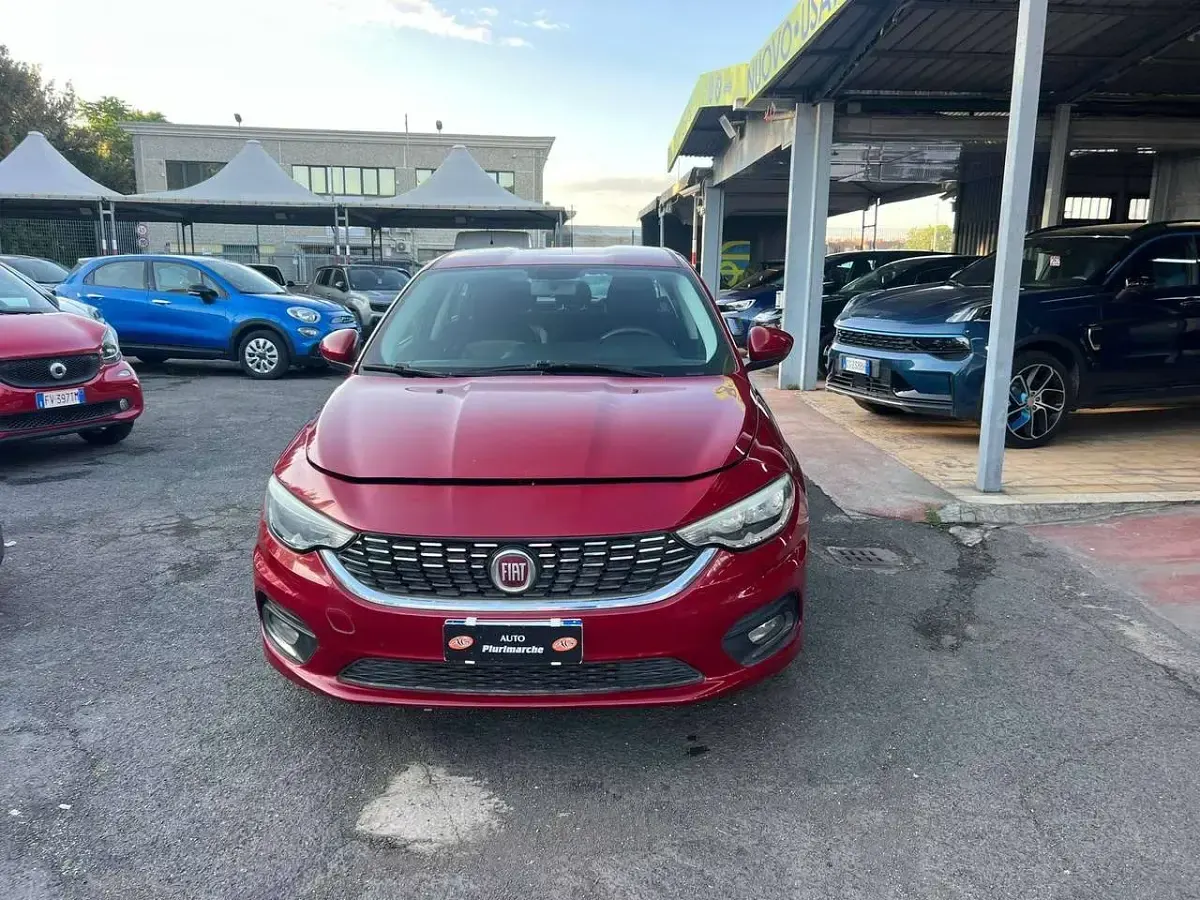 Usata Fiat Tipo Business 95 CV (69 kW) 2016 Rosso Berlina