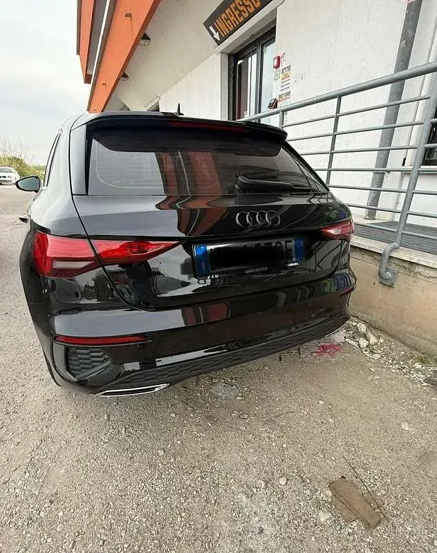 Usata Audi A3 S-Line 150 CV (110 kW) 2022 Nero Berlina