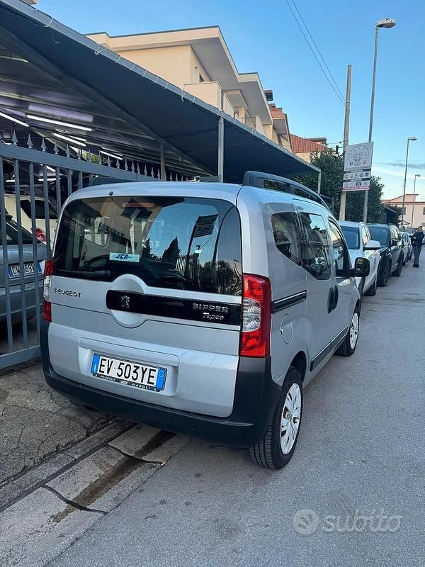 Usata Peugeot Bipper 75 CV (55 kW) 2014 Grigio Monovolume