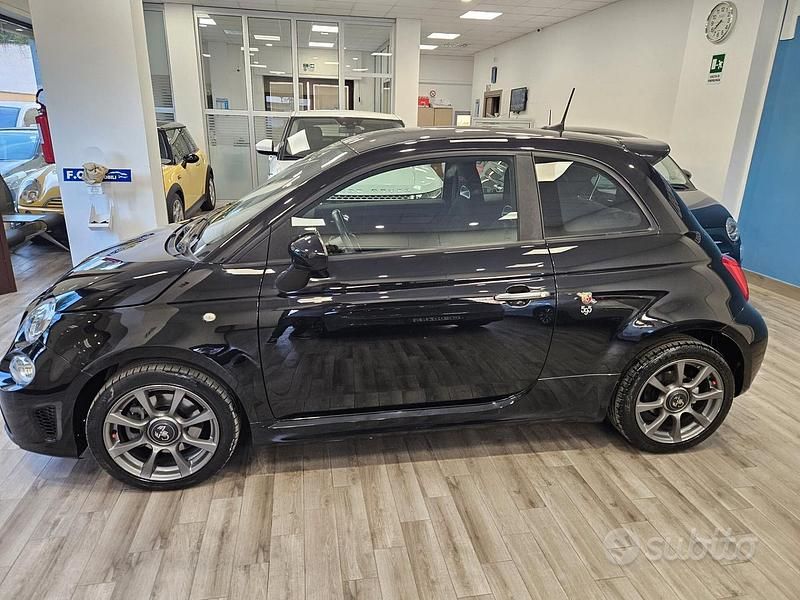 Usata Abarth 595 145 CV (106 kW) 2021 Nero Berlina