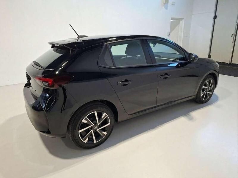 Usata Opel Corsa 101 CV (74 kW) 2025 Nero Utilitaria