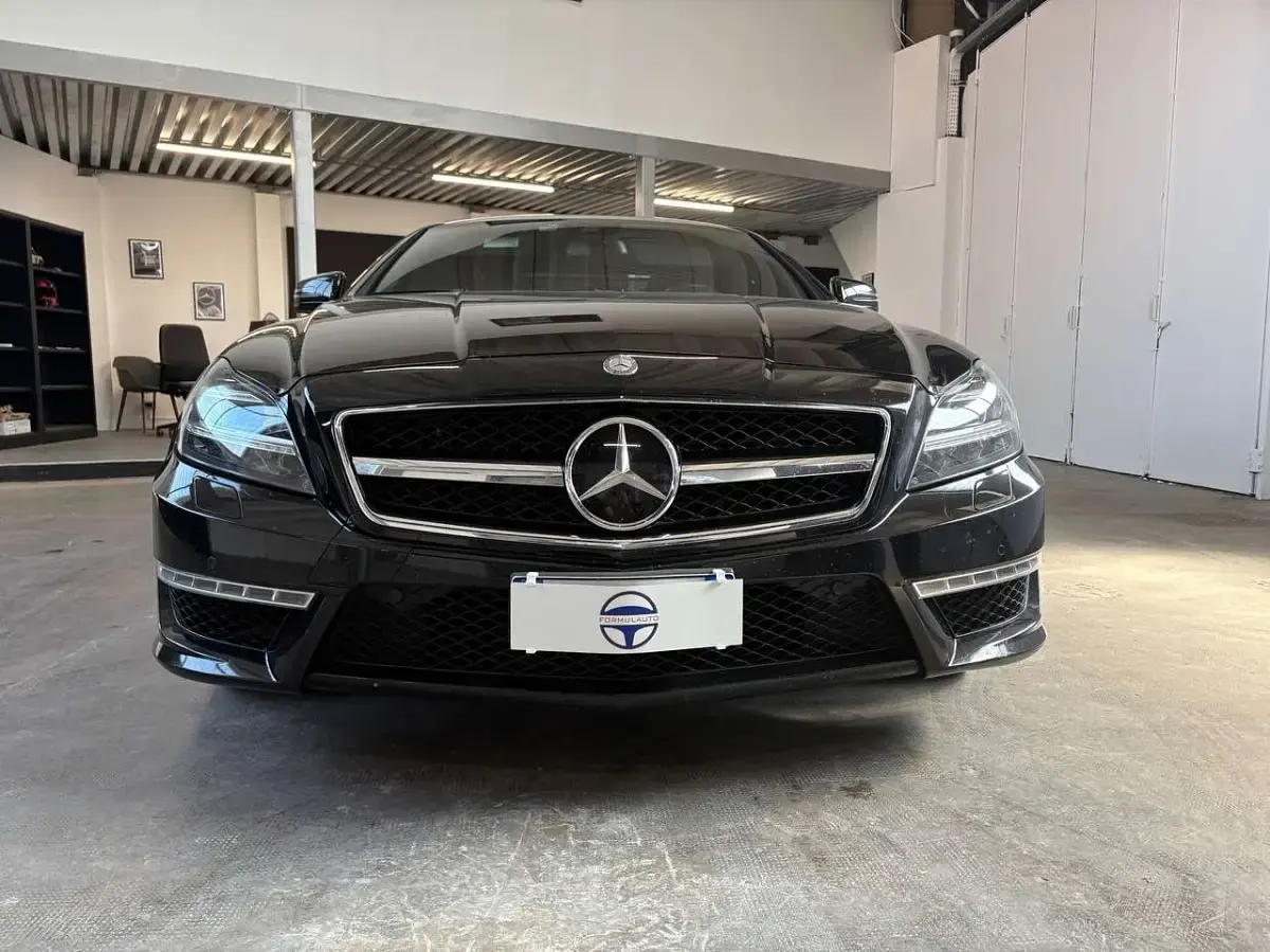 Usata Mercedes CLS63 AMG AMG 557 CV (409 kW) 2011 Nero Coupé