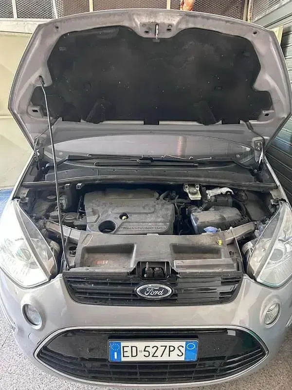 Usata Ford S-MAX Titanium 163 CV (119 kW) 2010 Monovolume