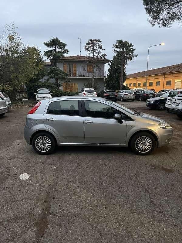 Usata Fiat Punto 60 CV (44 kW) 2005 Berlina