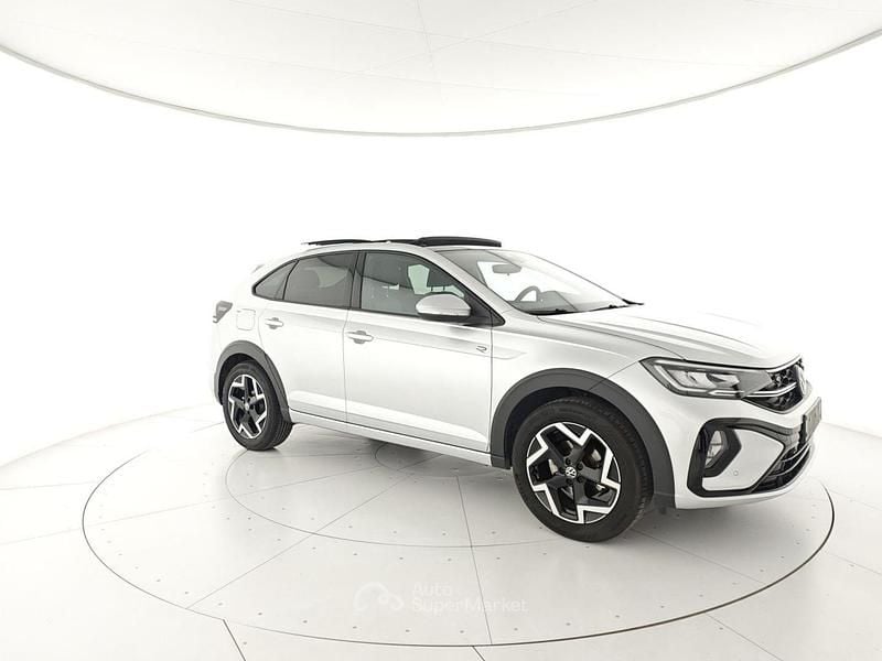 Usata VW Taigo R-line 116 CV (85 kW) 2025 Argento SUV