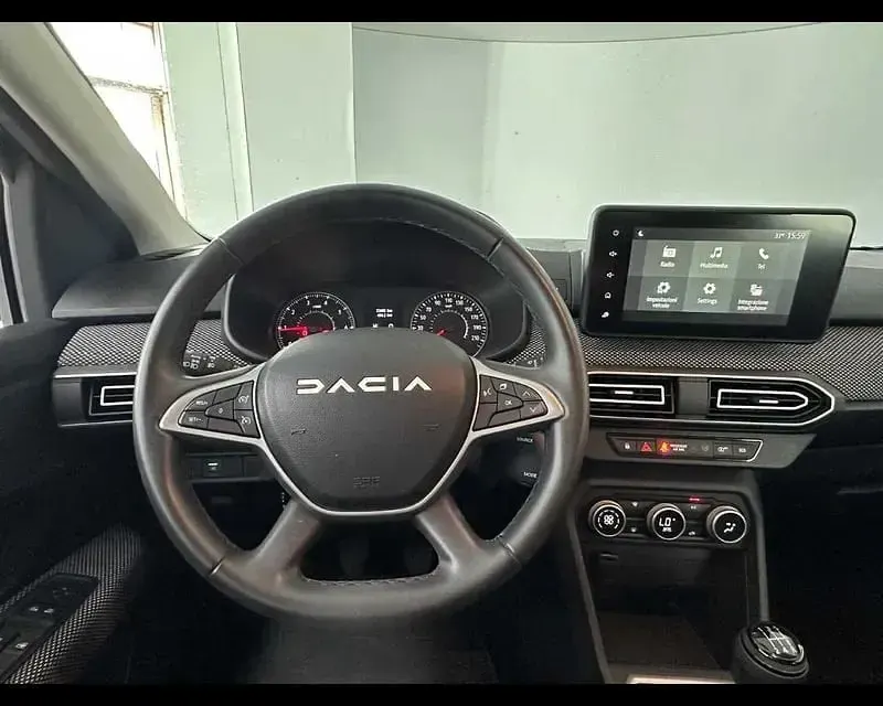 Usata Dacia Sandero Essentiel 101 CV (74 kW) 2023 Blu