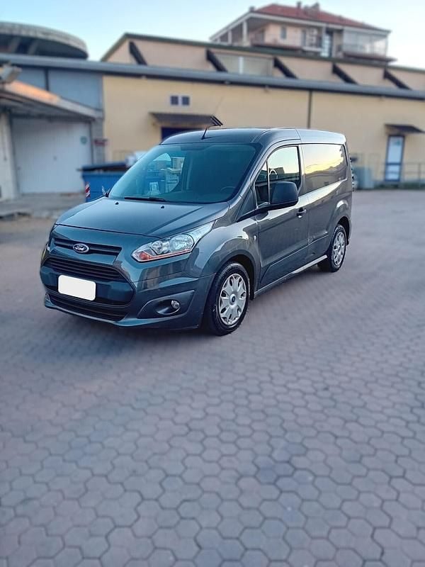 Usata Ford Transit Connect 115 CV (84 kW) 2015 Grigio Monovolume