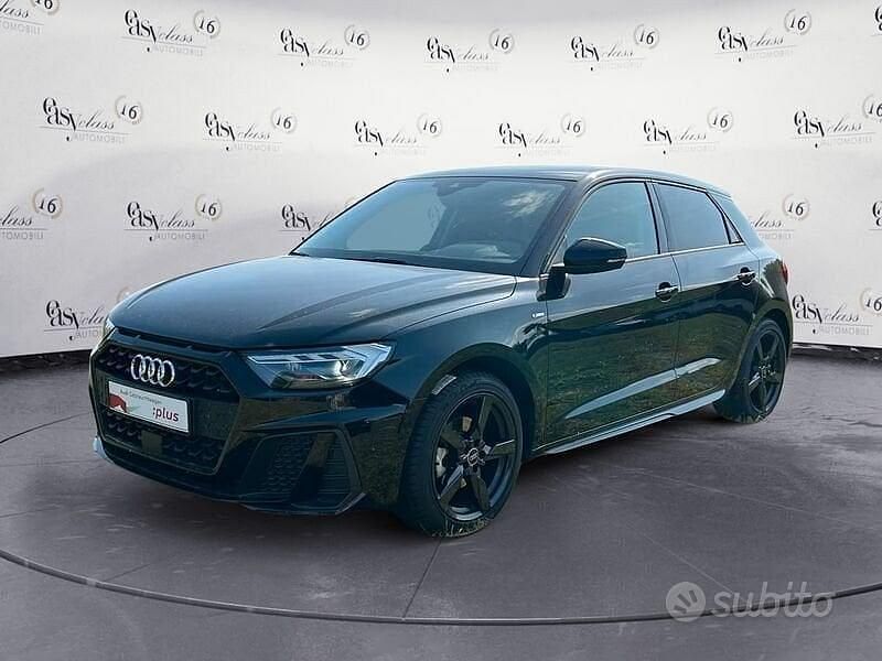 Usata Audi A1 Ambiente 116 CV (85 kW) 2024 Nero Berlina