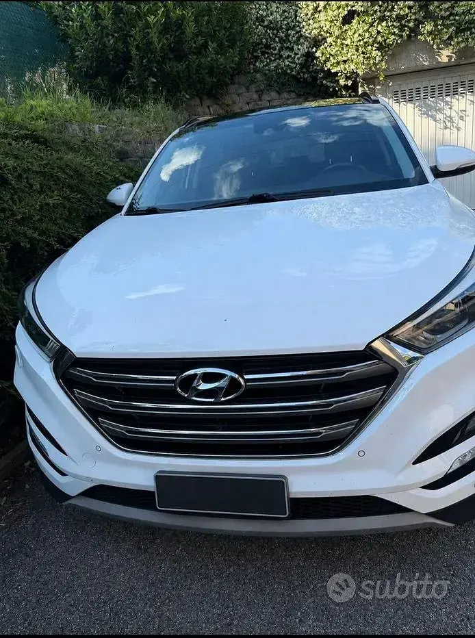 Usata Hyundai Tucson Xpossible 141 CV (103 kW) 2017 Bianco SUV