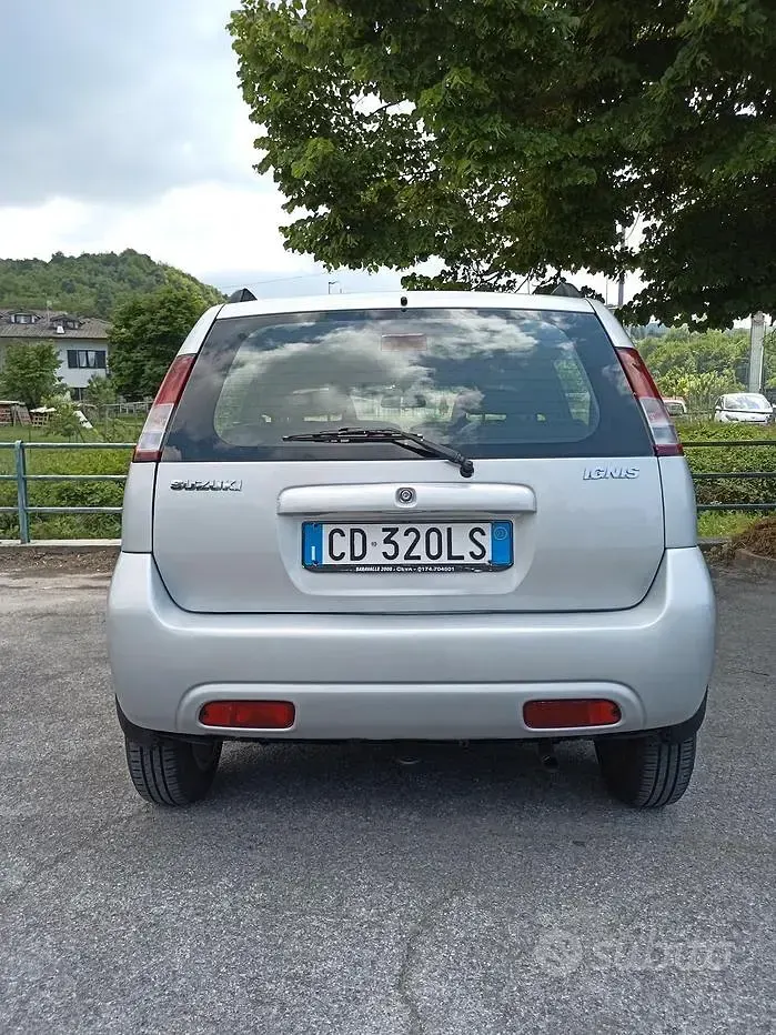 Usata Suzuki Ignis 83 CV (61 kW) 2002 Utilitaria
