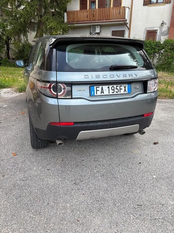 Usata Land Rover Discovery Sport 190 CV (139 kW) 2015 Grigio SUV