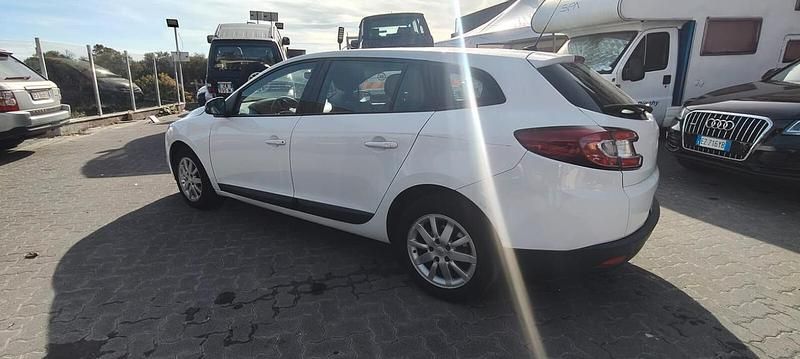 Usata Renault Mégane GT Line GT-Line 110 CV (80 kW) 2012 Bianco Station wagon