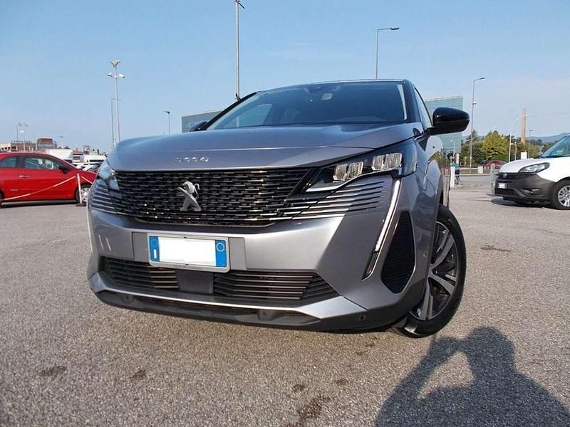 Usata Peugeot 3008 Allure 181 CV (133 kW) 2022 Antracite / metallizzato SUV