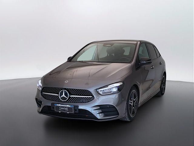 Usata Mercedes B180 Advanced Plus 116 CV (85 kW) 2025 Grigio Monovolume