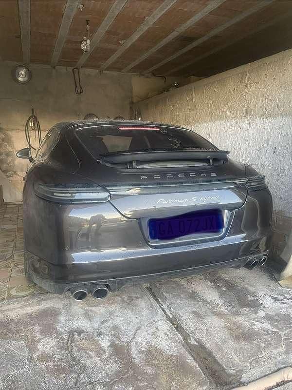 Usata Porsche Panamera 333 CV (244 kW) 2013 Berlina