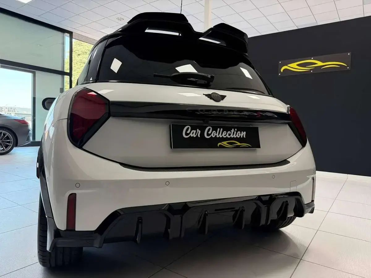 Usata Mini John Cooper Works 204 CV (150 kW) 2025 Perla Utilitaria