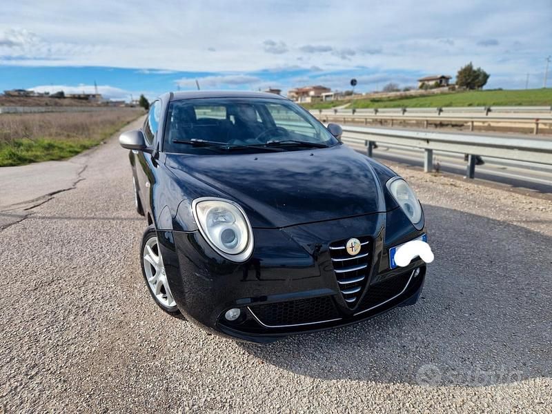 Usata Alfa Romeo MiTo Distinctive 95 CV (69 kW) 2012 Nero Utilitaria