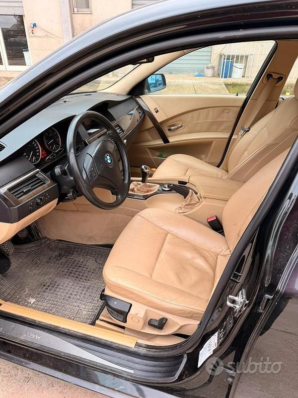 Begagnad BMW 525 2006 Sedan