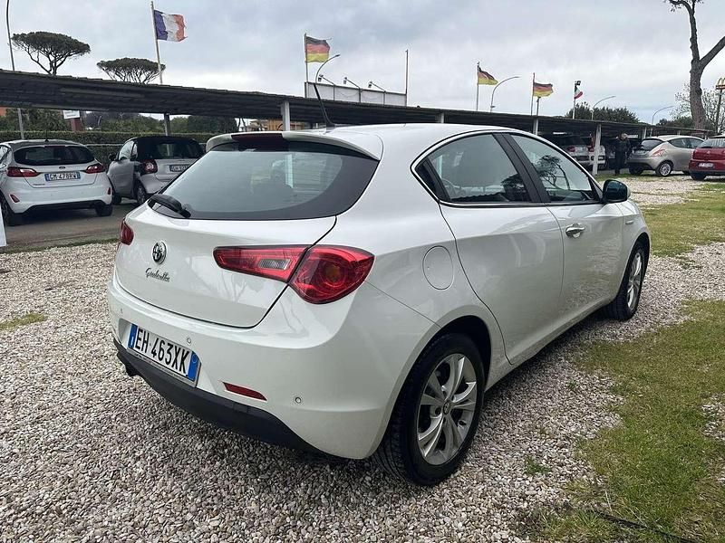 Usata Alfa Romeo Giulietta Exclusive 105 CV (77 kW) 2011 Other Utilitaria