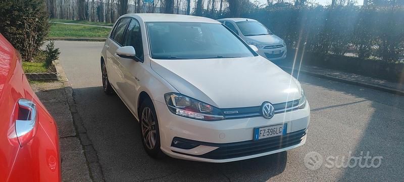Usata VW Golf VII Trendline 130 CV (95 kW) 2019 Bianco Berlina