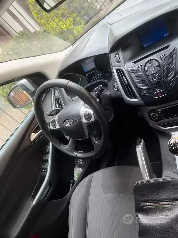 Usata Ford Focus 115 CV (84 kW) 2012 Berlina