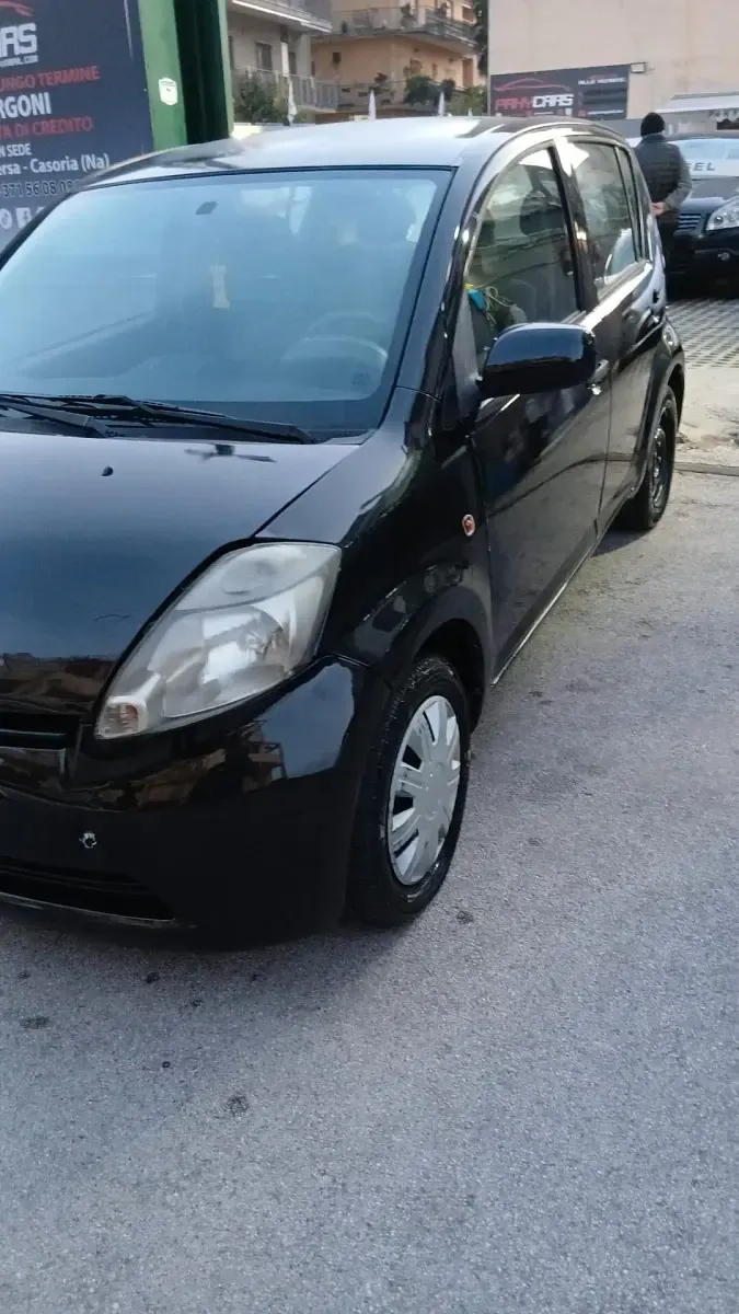 Usata Daihatsu Sirion HIRO 69 CV (50 kW) 2008 Nero Utilitaria