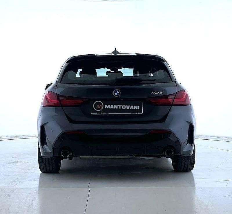 Usata BMW 118 M Sport 150 CV (110 kW) 2021 Grigio scuro Utilitaria