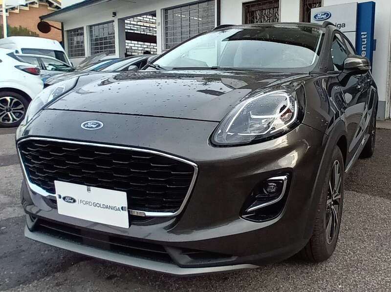 Usata Ford Puma Titanium 125 CV (91 kW) 2020 Magnetic grey Berlina