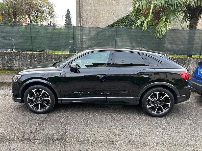 Usata Audi Q3 Sportback S-Line 200 CV (147 kW) 2021 Nero SUV