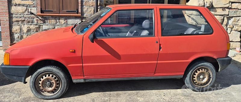 Usata Fiat Uno 1986 Rosso Utilitaria