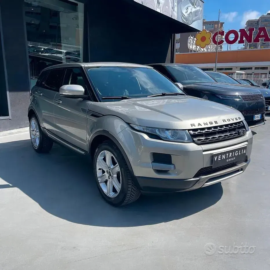 Usata Land Rover Range Rover evoque Dynamic 190 CV (139 kW) 2013 Grigio SUV