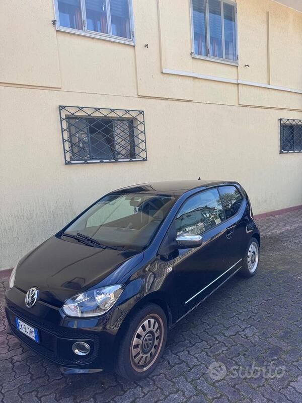 Usata VW up! 75 CV (55 kW) 2011 Nero Utilitaria