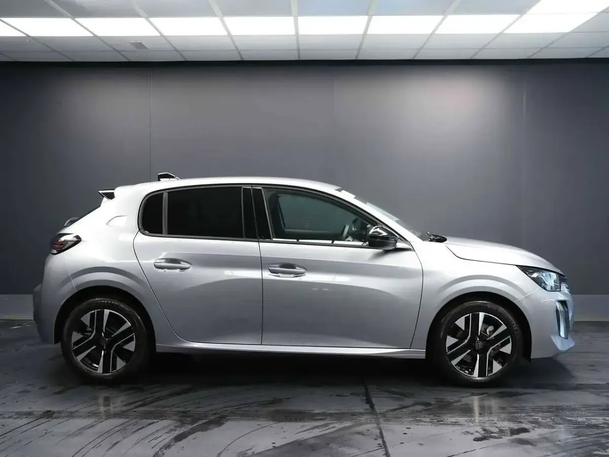 Nuova Peugeot 208 Allure 101 CV (74 kW) 2026 Grigio Utilitaria