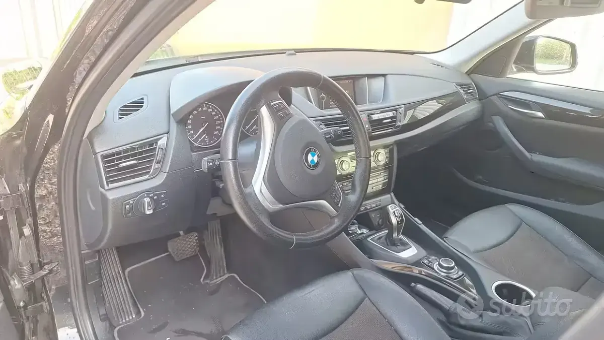 Usata BMW X1 143 CV (105 kW) 2012 Nero SUV