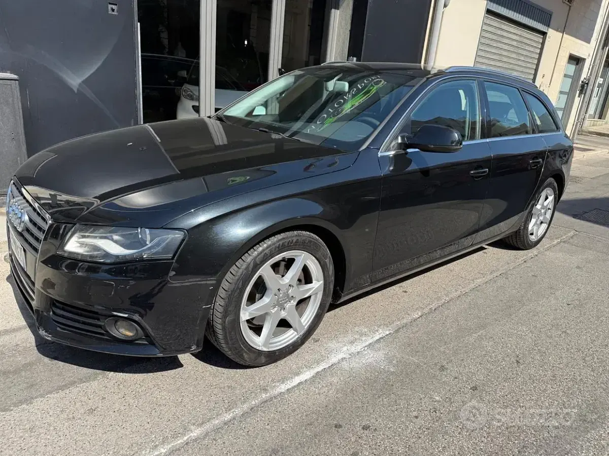 Usata Audi A4 Ambiente 143 CV (105 kW) 2011 Nero Station wagon