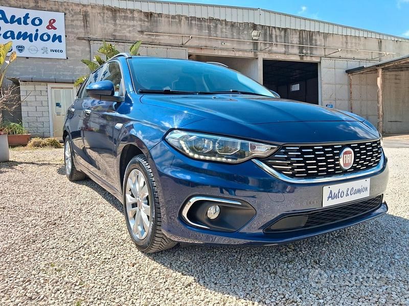 Usata Fiat Tipo Lounge 120 CV (88 kW) 2018 Blu Station wagon