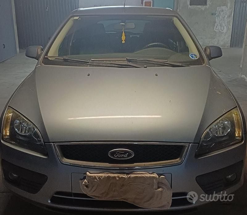 Usata Ford Focus 110 CV (80 kW) 2005 Berlina