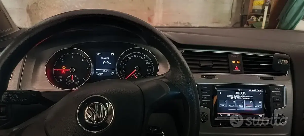 Usata VW Golf VII 105 CV (77 kW) 2014 Grigio Berlina